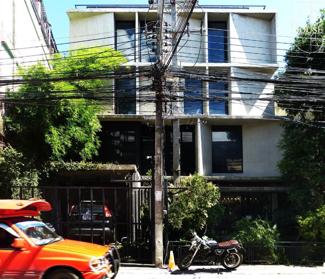 B Arch House Hotel And Cafe Ll No Parking Ll Chiang Mai Exteriör bild